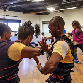 Oficina de Capoeira Inclusiva